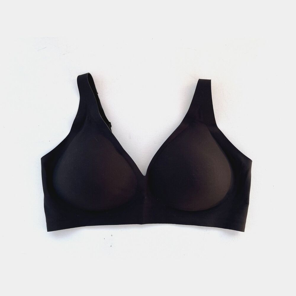 Women’s Seamless Black Bra V-Front Size Medium with Bra Extender
